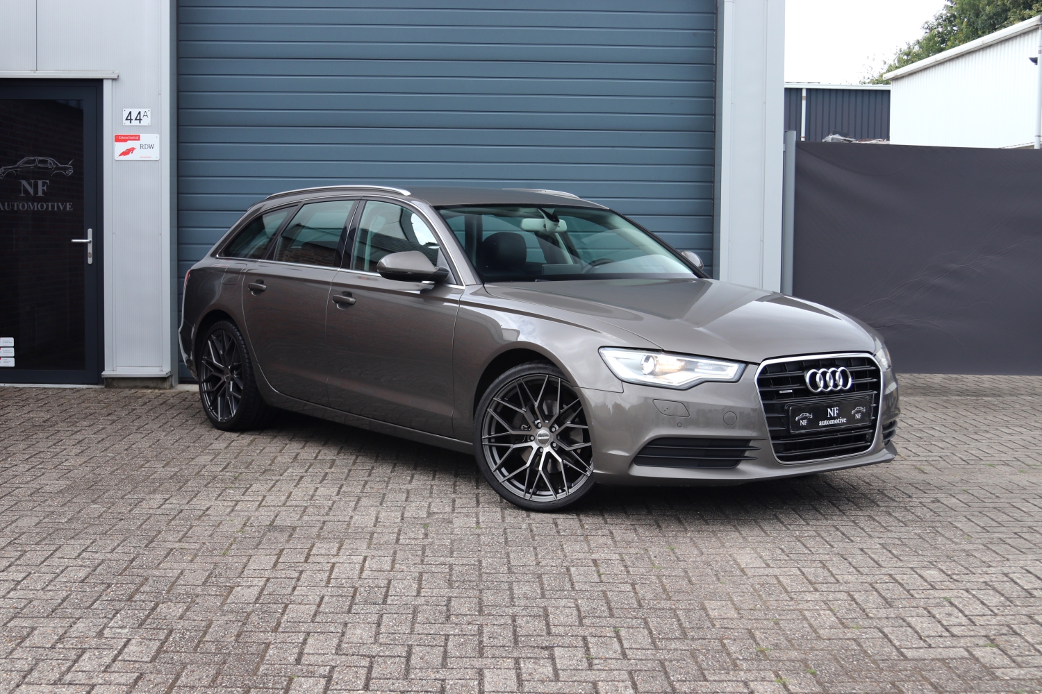 Audi-A6-Avant-30TDI-H294VD-003.JPG