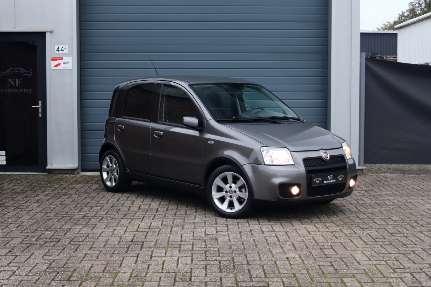 Fiat-Panda-100HP-2008-H142GN-072.JPG