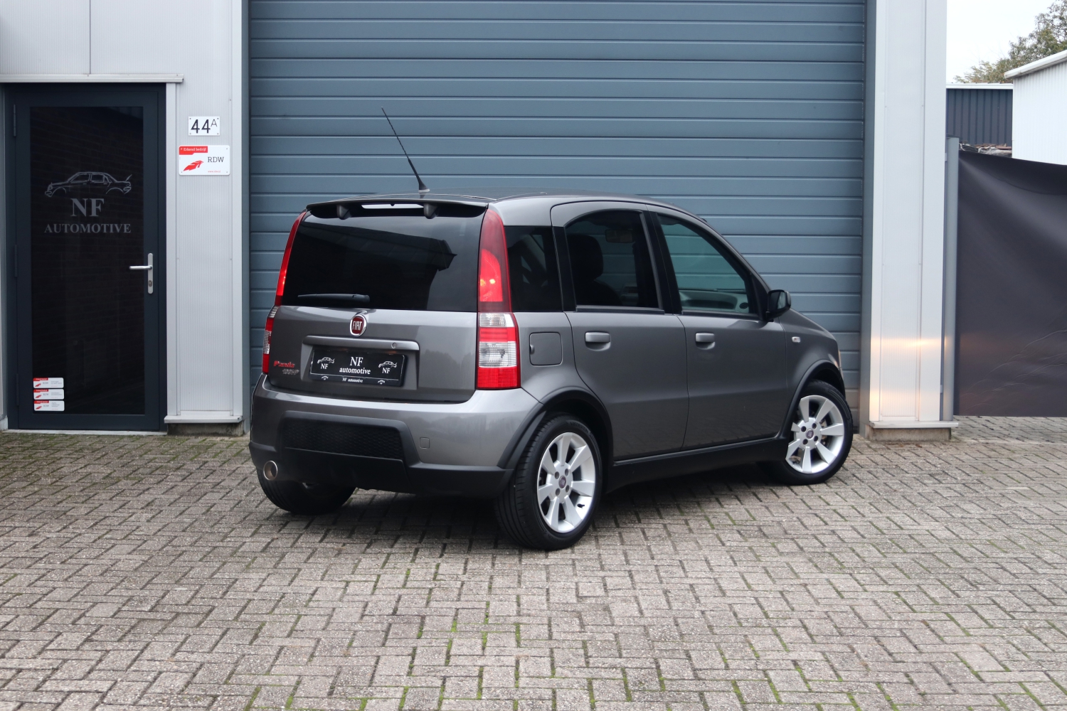 Fiat-Panda-100HP-2008-H142GN-077.JPG