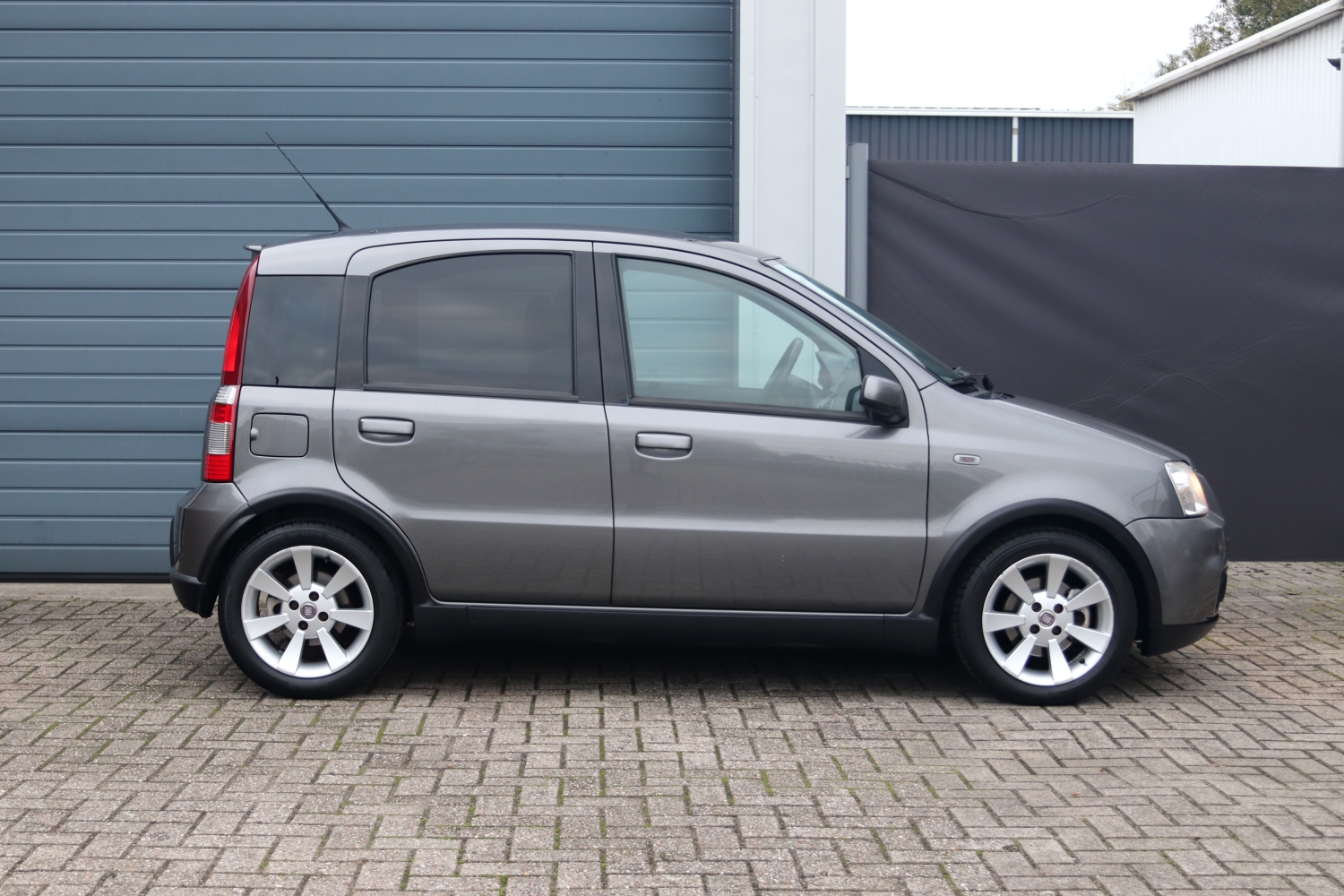 Fiat-Panda-100HP-2008-H142GN-120.JPG