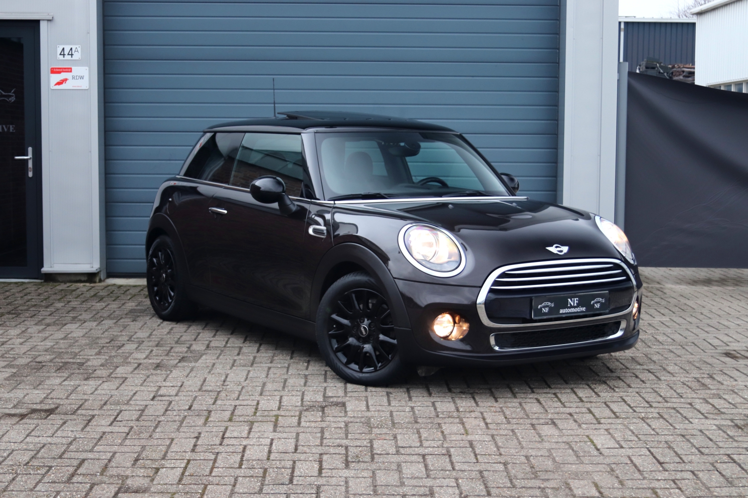 MINI-Cooper-F56-2014-4404-008.JPG