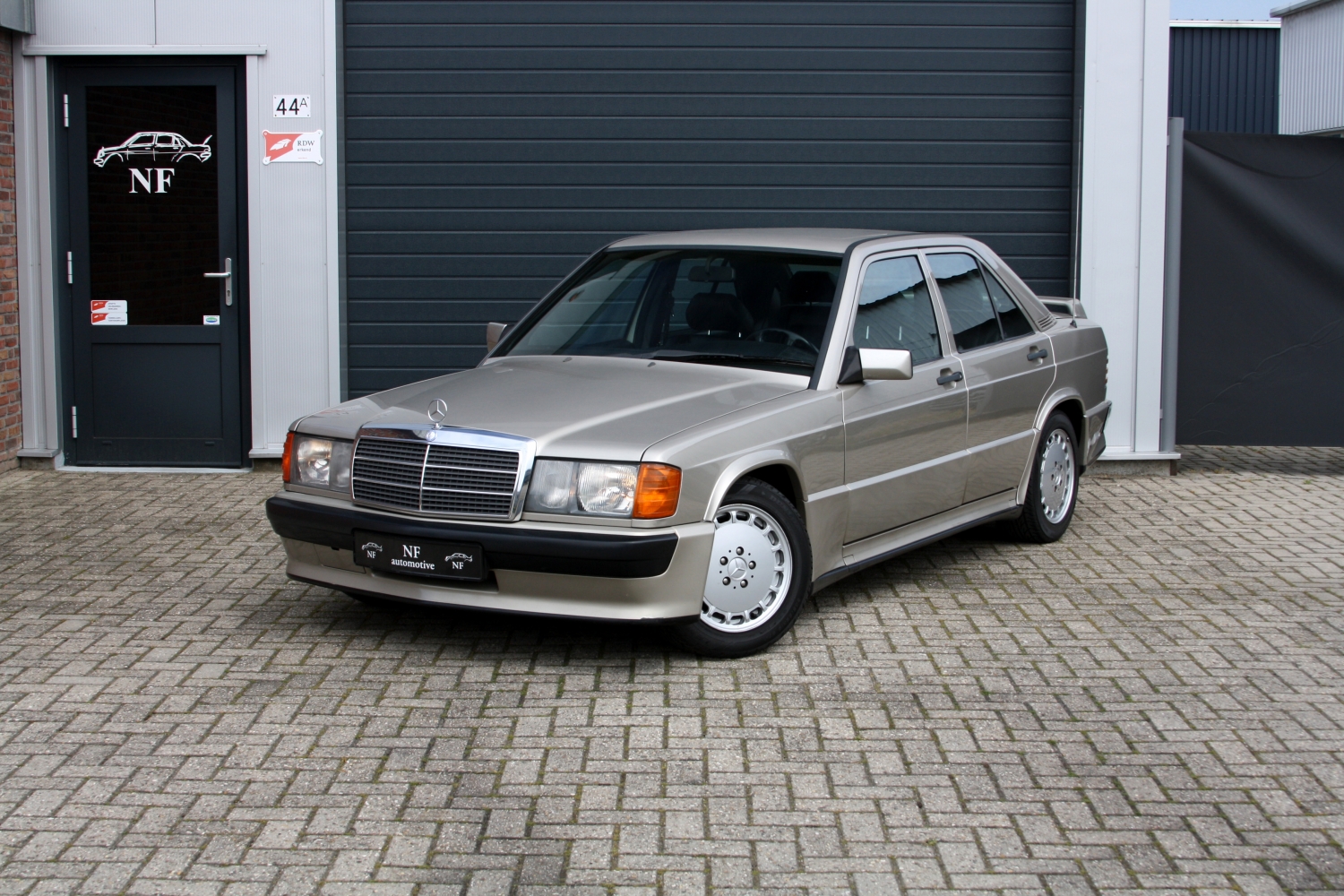 gids Overdreven kapitalisme Mercedes-Benz 190E 2.3-16v W201 Cosworth kopen bij NF Automotive