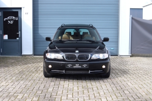 NF Automotive BMW-330Xi-Touring-E46-2004-19NXVH-008.JPG