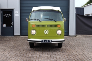 NF Automotive Volkswagen-T2-Westfalia-1976-79NX29-009.JPG