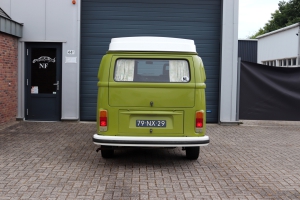 NF Automotive Volkswagen-T2-Westfalia-1976-79NX29-030.JPG