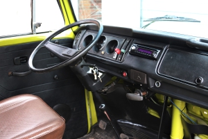 NF Automotive Volkswagen-T2-Westfalia-1976-79NX29-049.JPG