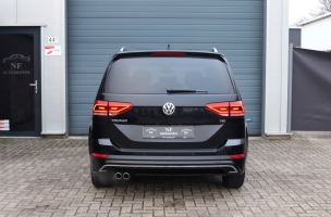 NF Automotive Volkswagen-Touran-18TSI-2017-SB747S-016.JPG